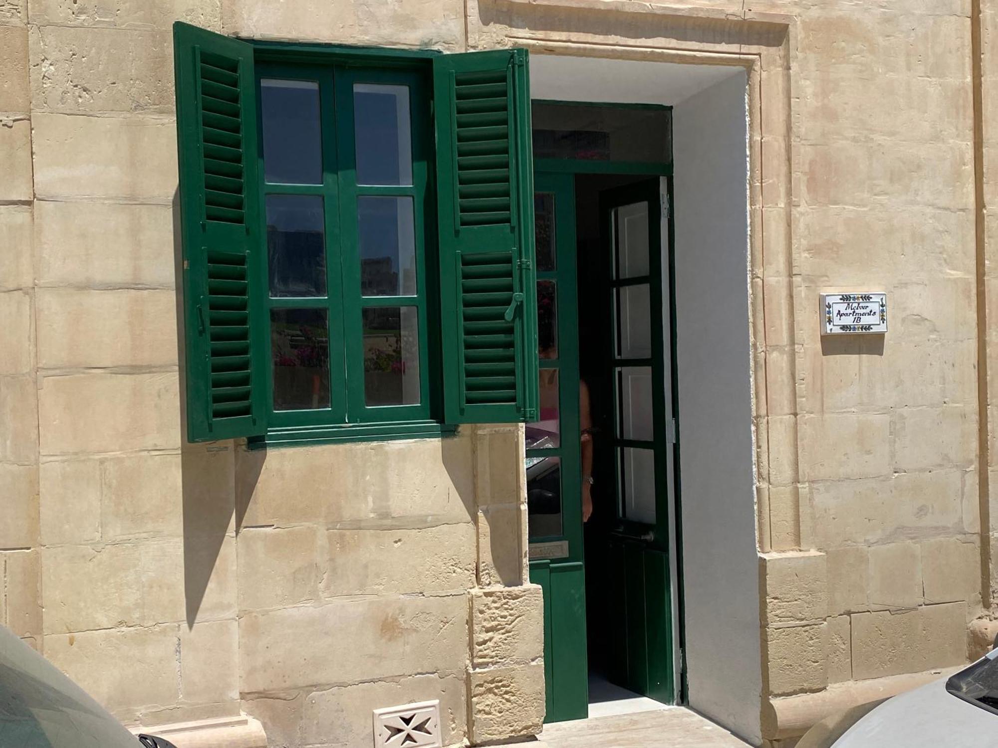 Stylish Typical Maltese Getaway Close To The Sea 斯利马 外观 照片
